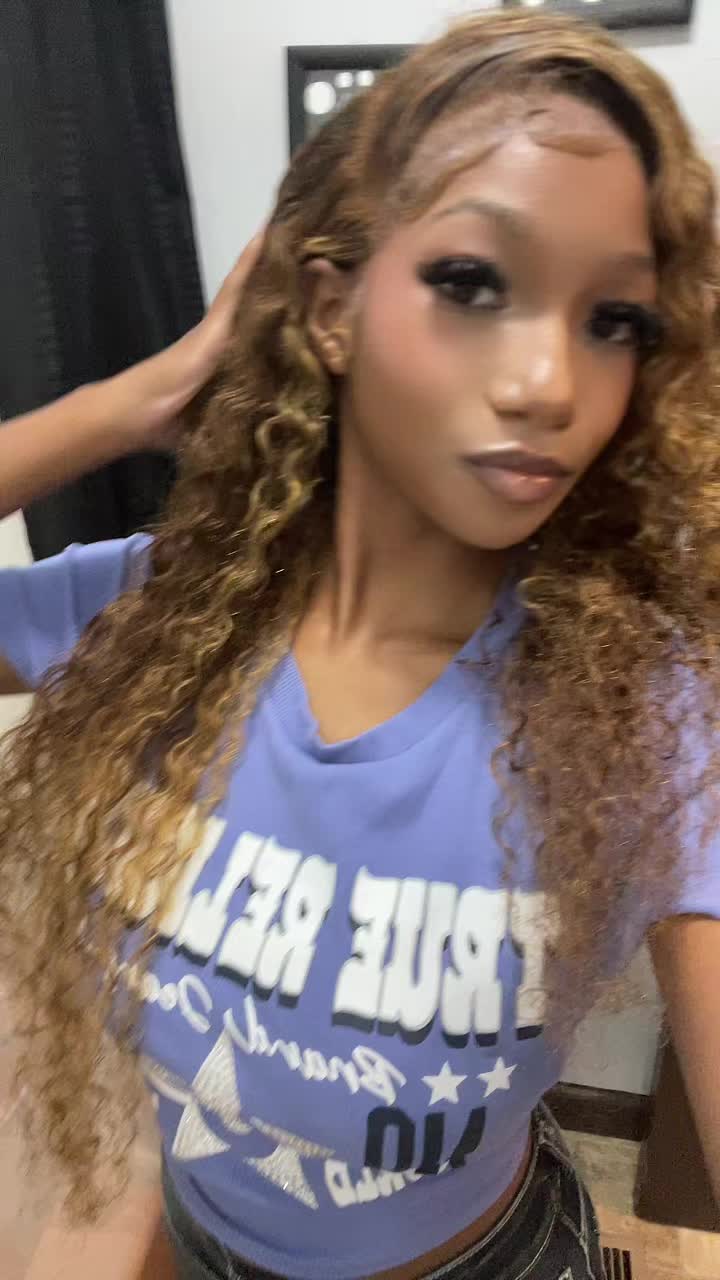 @Tay