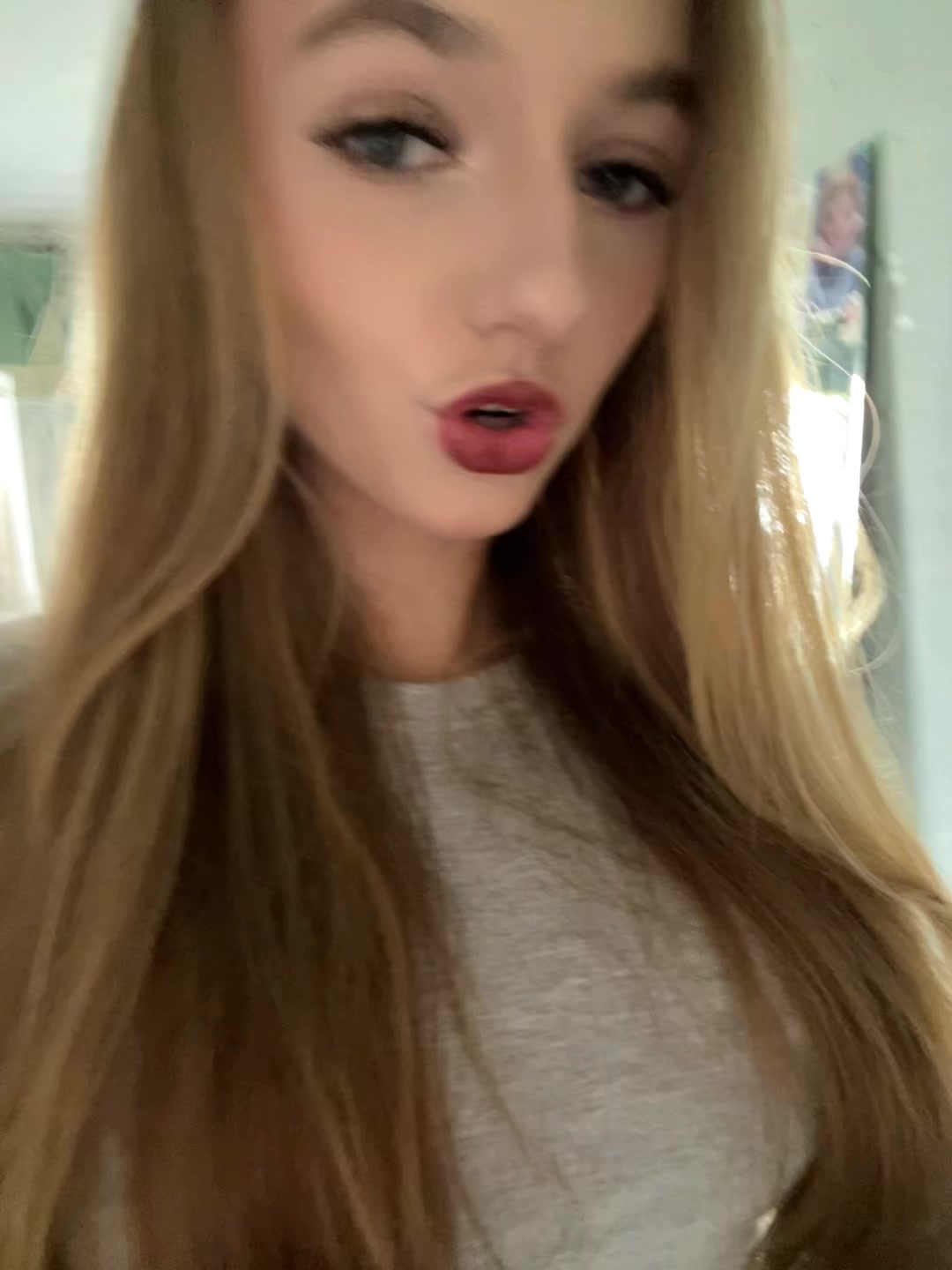 @🎧🪐