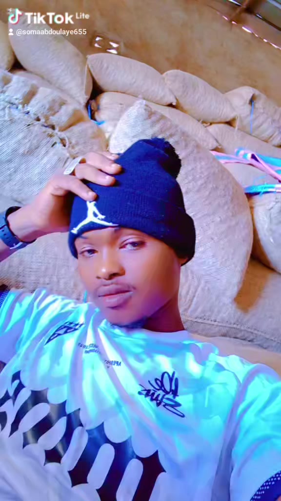 @Zepekenio