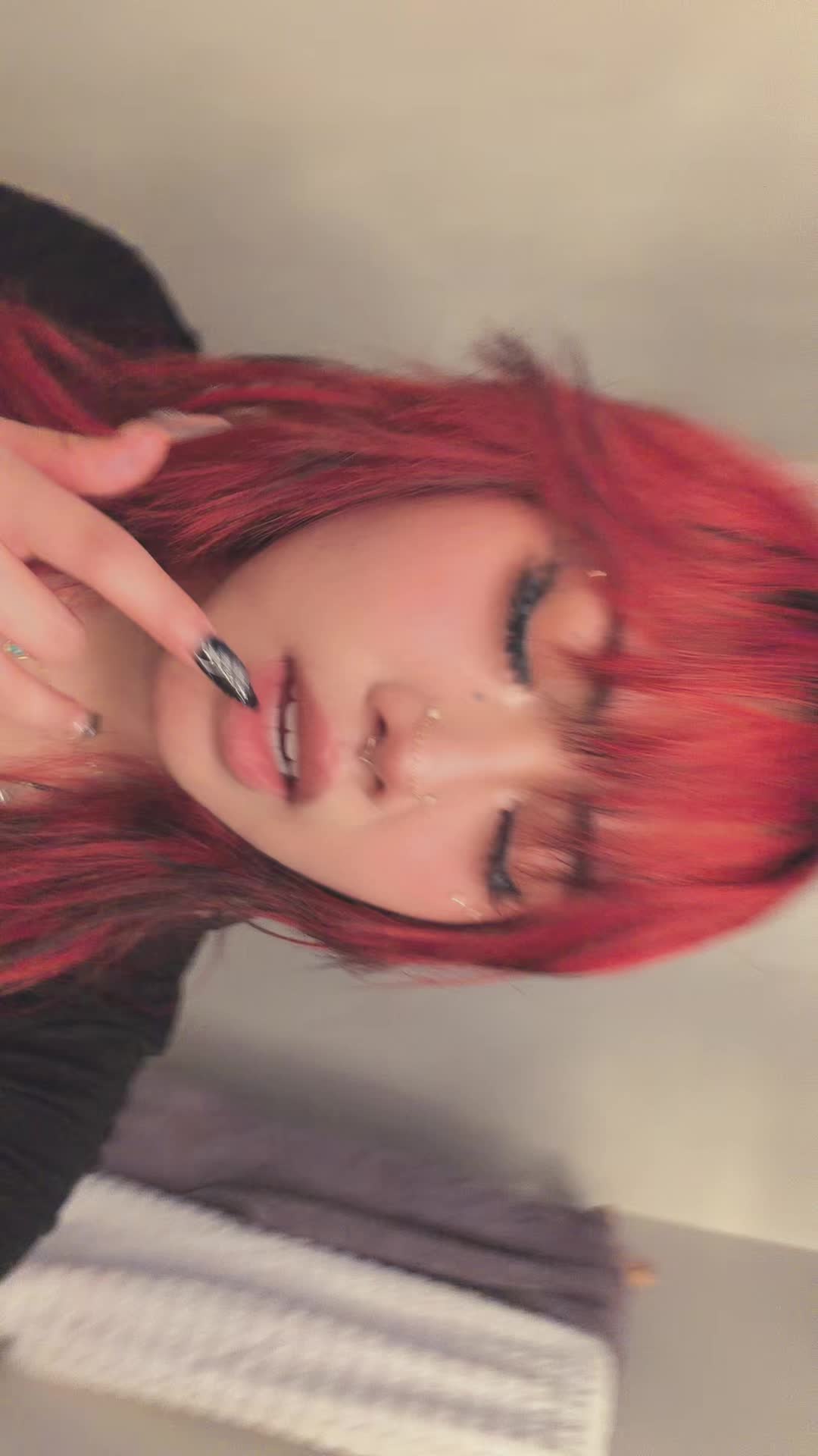 @Vy ✦