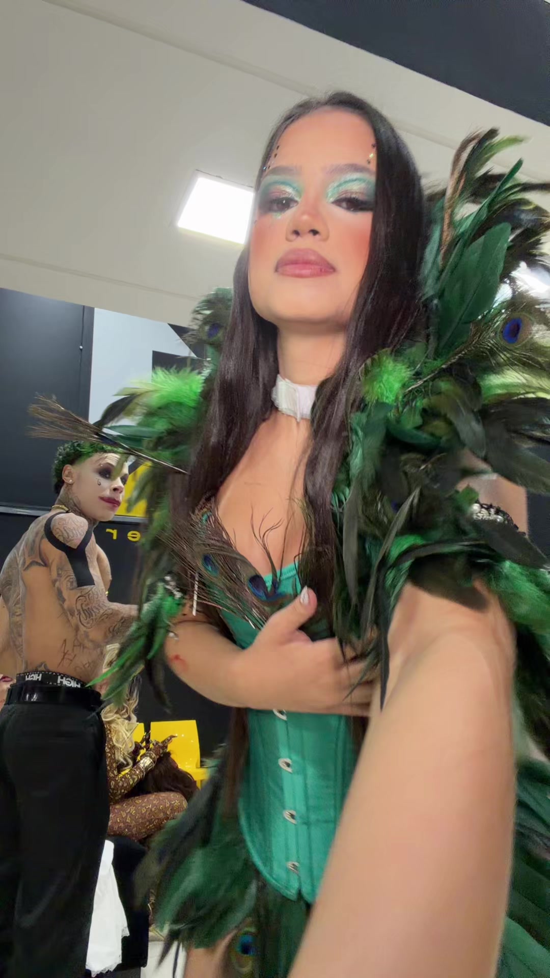 @Anailma