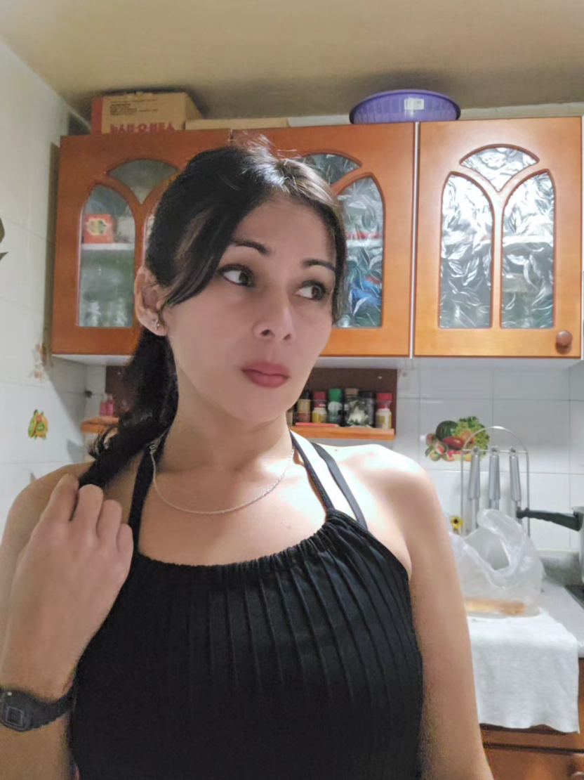 @Danytza