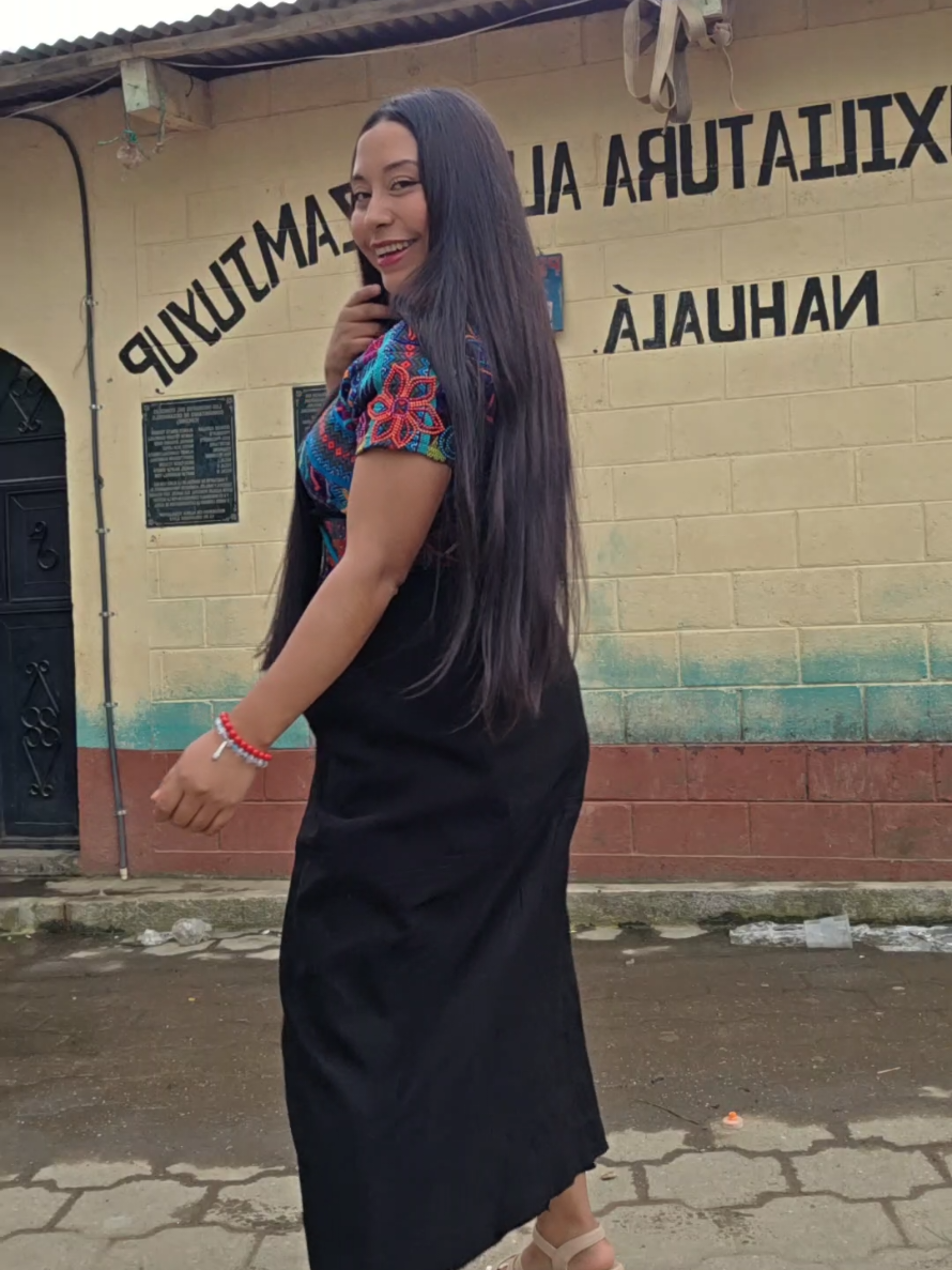 @Elena Va&iacute;l Oficial