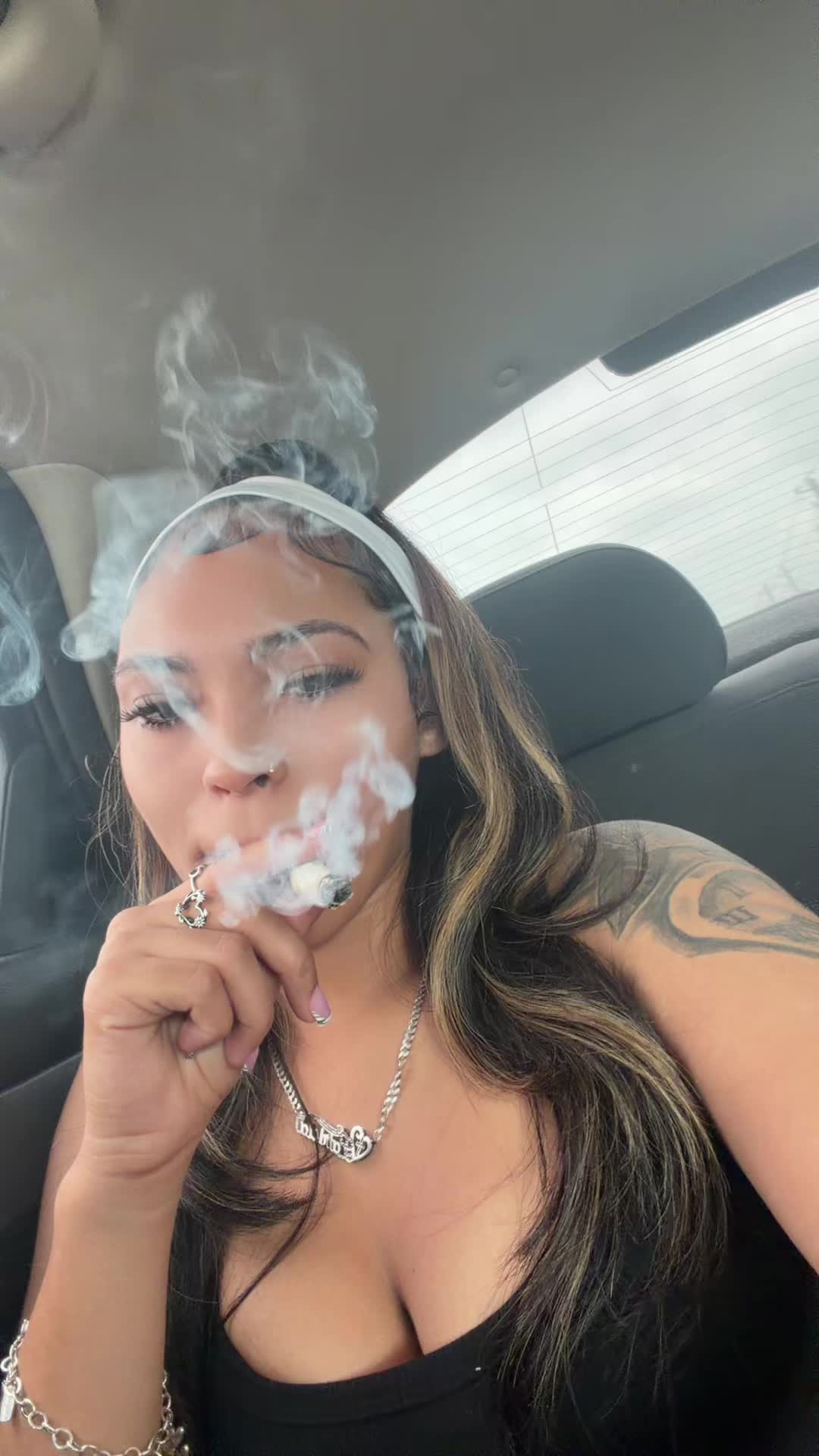 @triciaj