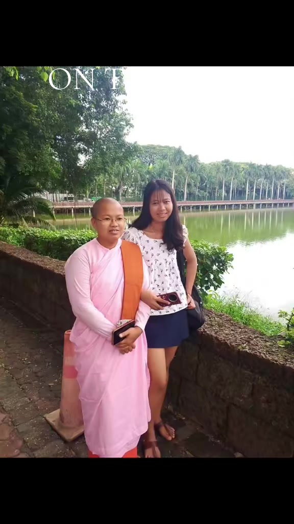 @Si Khaing Ma đŻđľáĄá
áđ