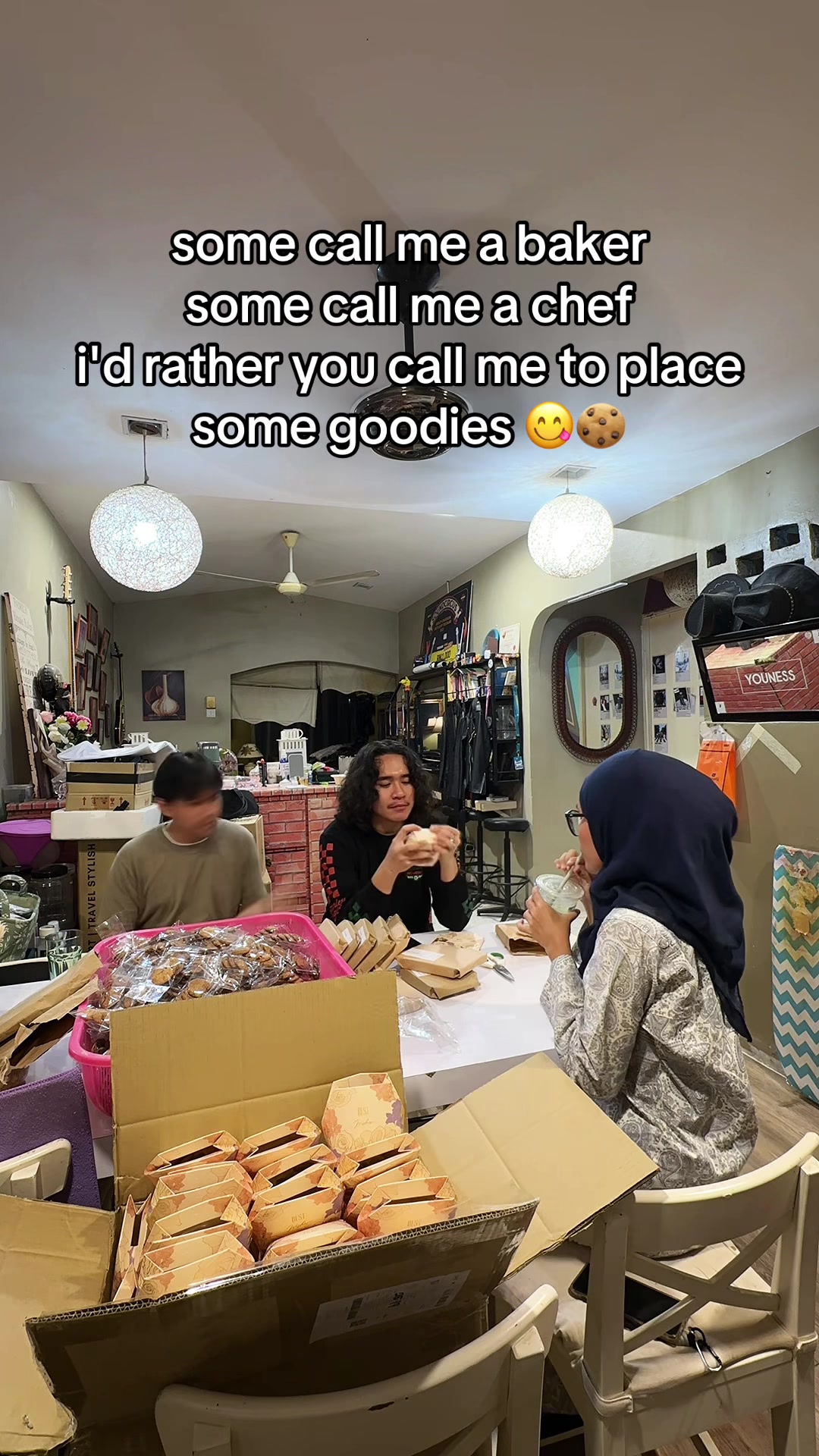 @Baked by Qis