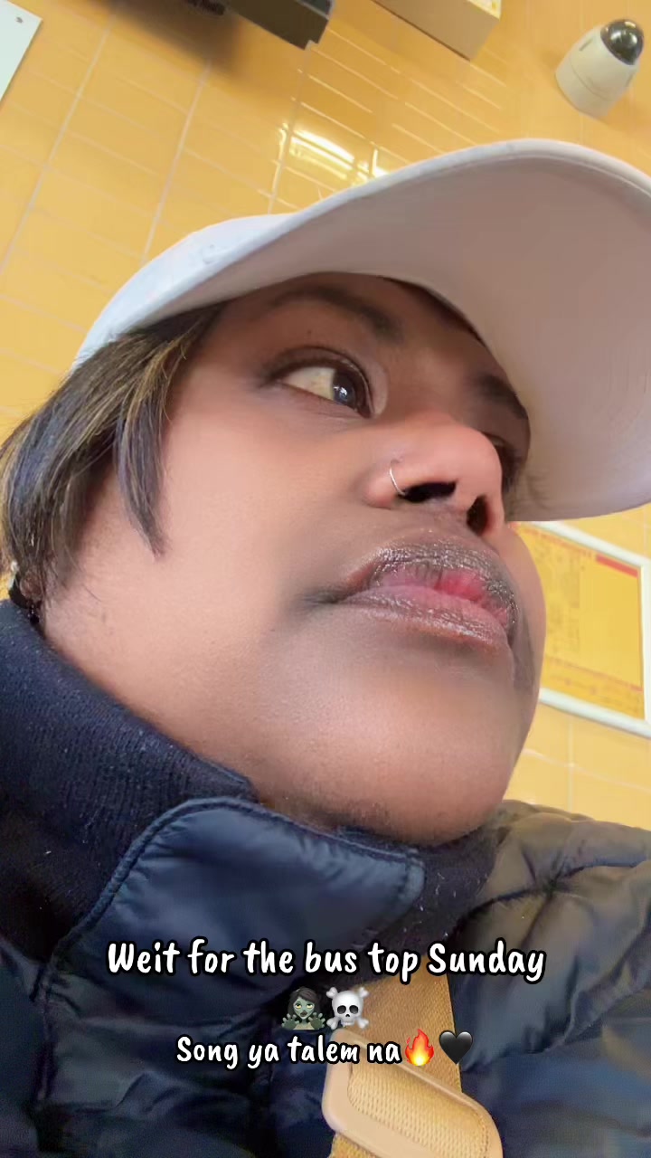 @Thickmama ♡🇸🇧🌴🌊🌺🥥