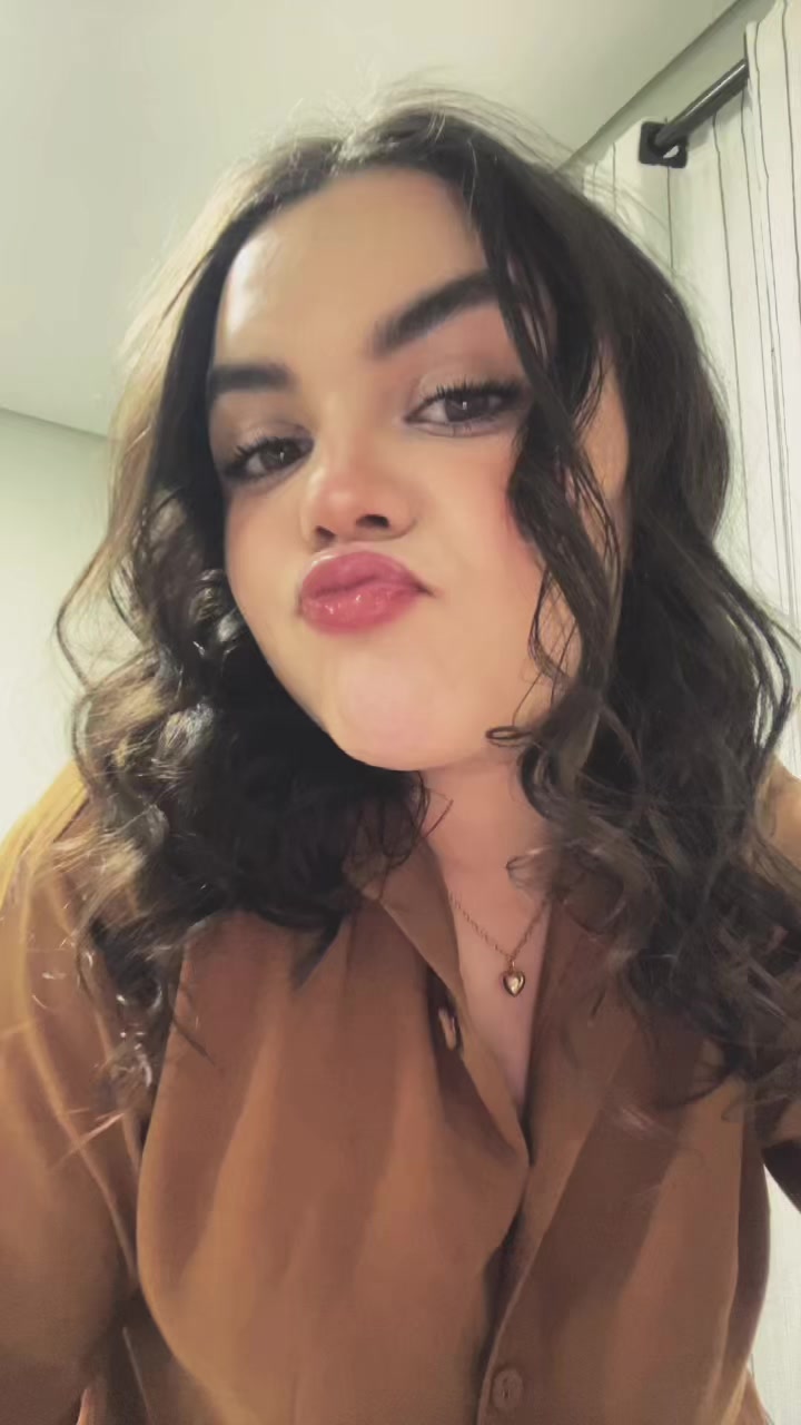 @la