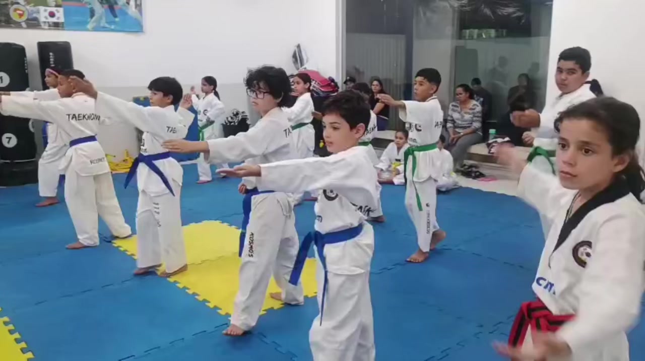 @ASSOCIA&Ccedil;&Atilde;O  KOSMO&rsquo;S