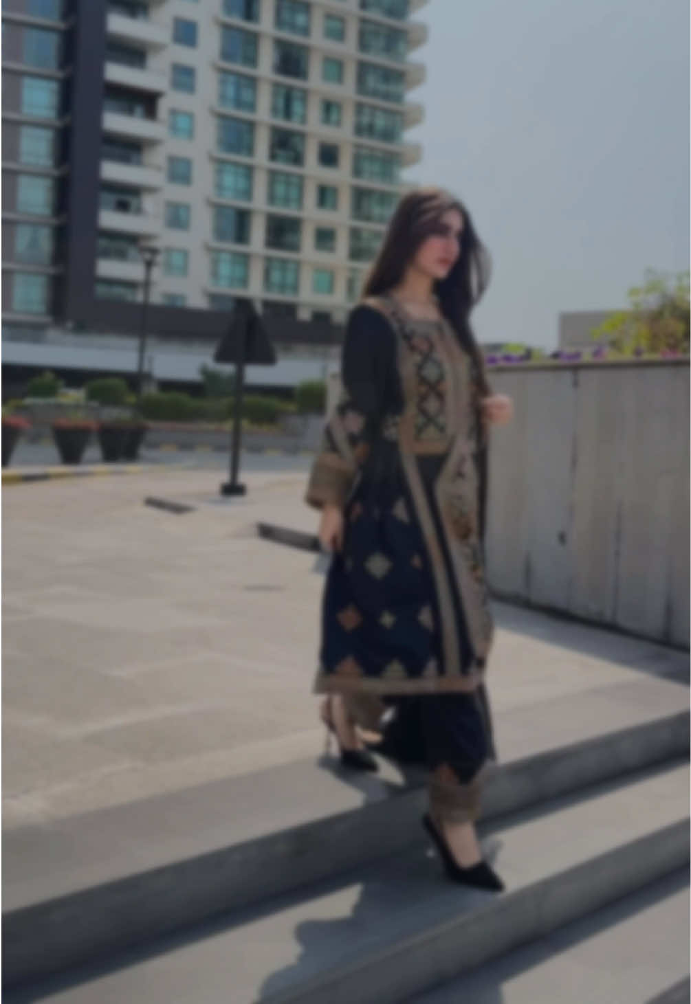 @Farahmir