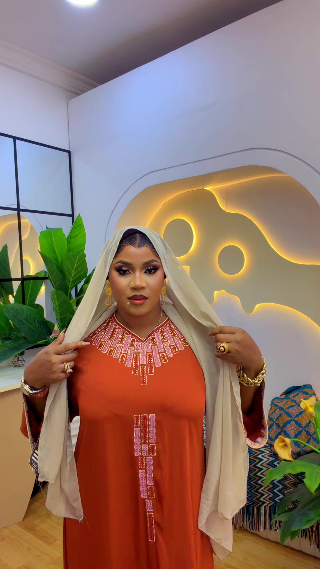 @aishvogue001