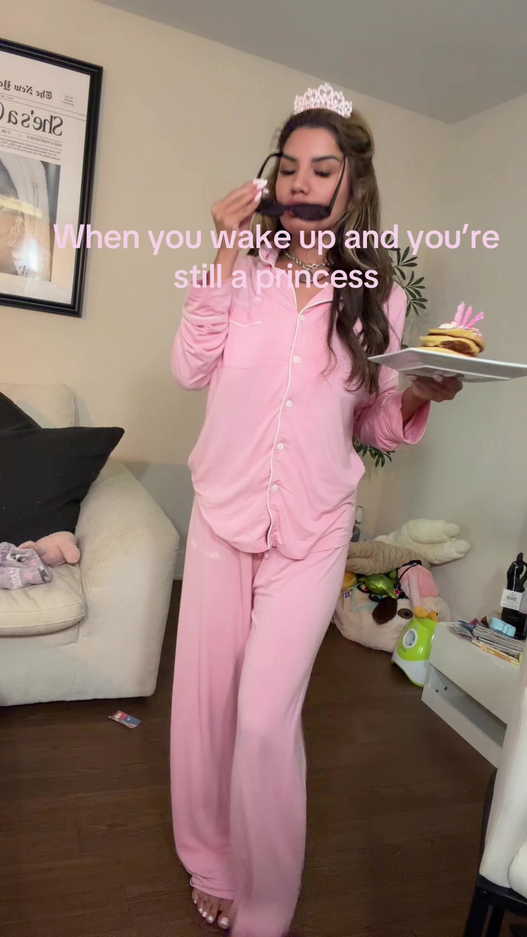@Toomuchclass_