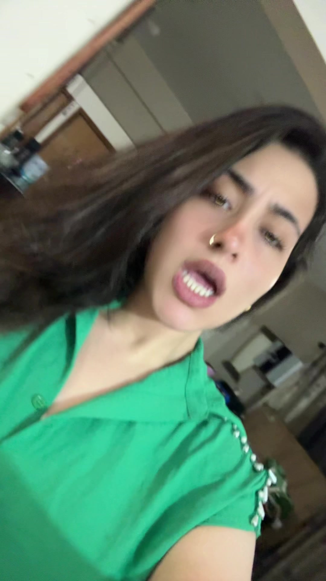 @eyana ayoune alzadi
