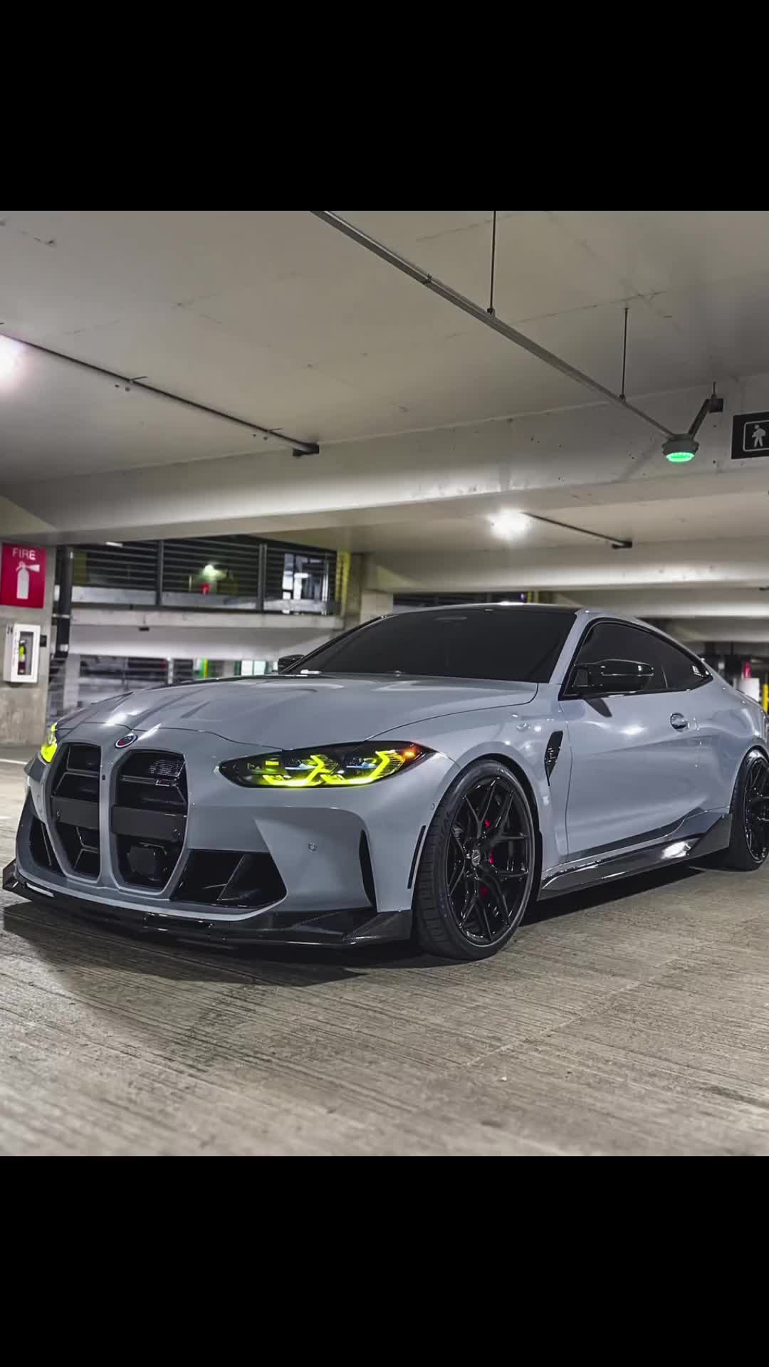 @Exotic Car hub
