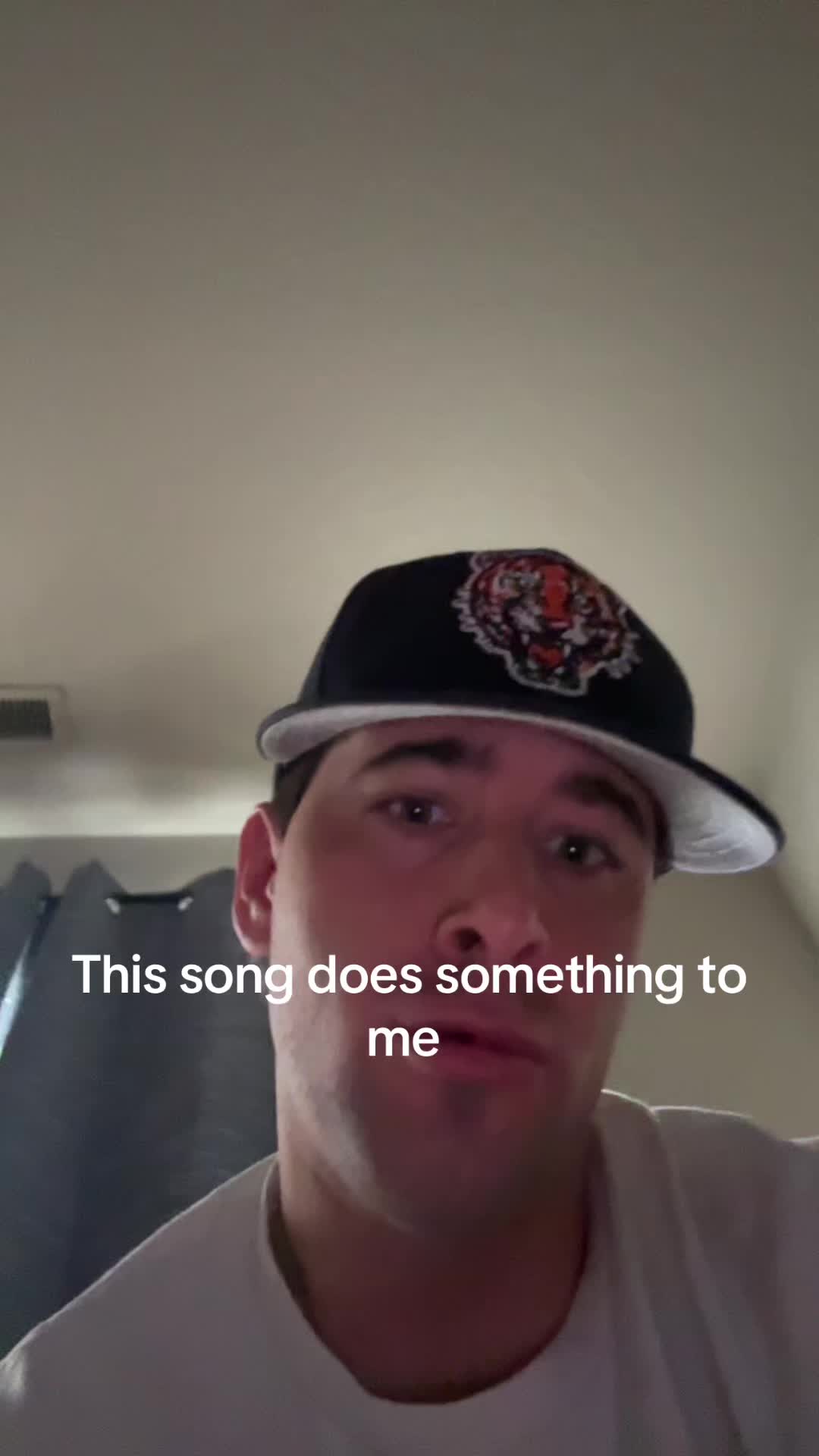 @CARSONGOESPUNK