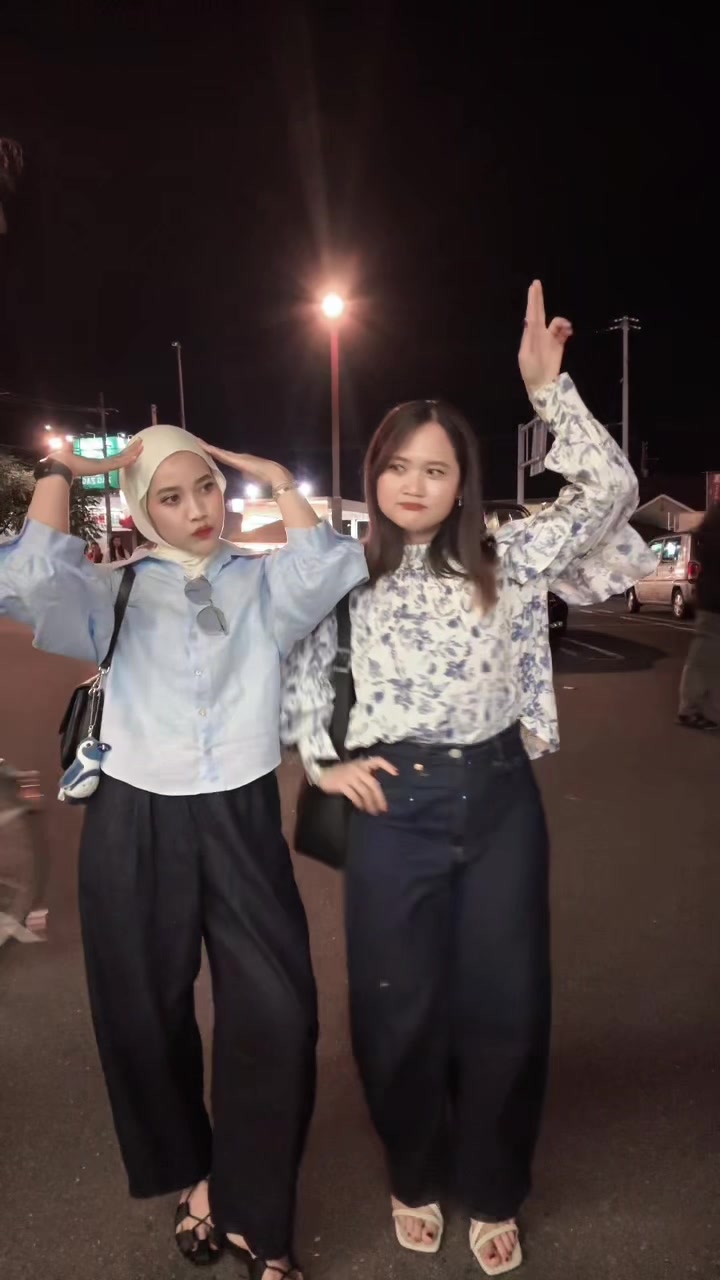 @Triyanaᰔᩚ