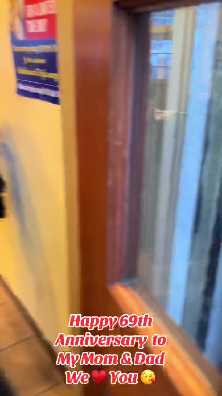 @anelapauoshiro