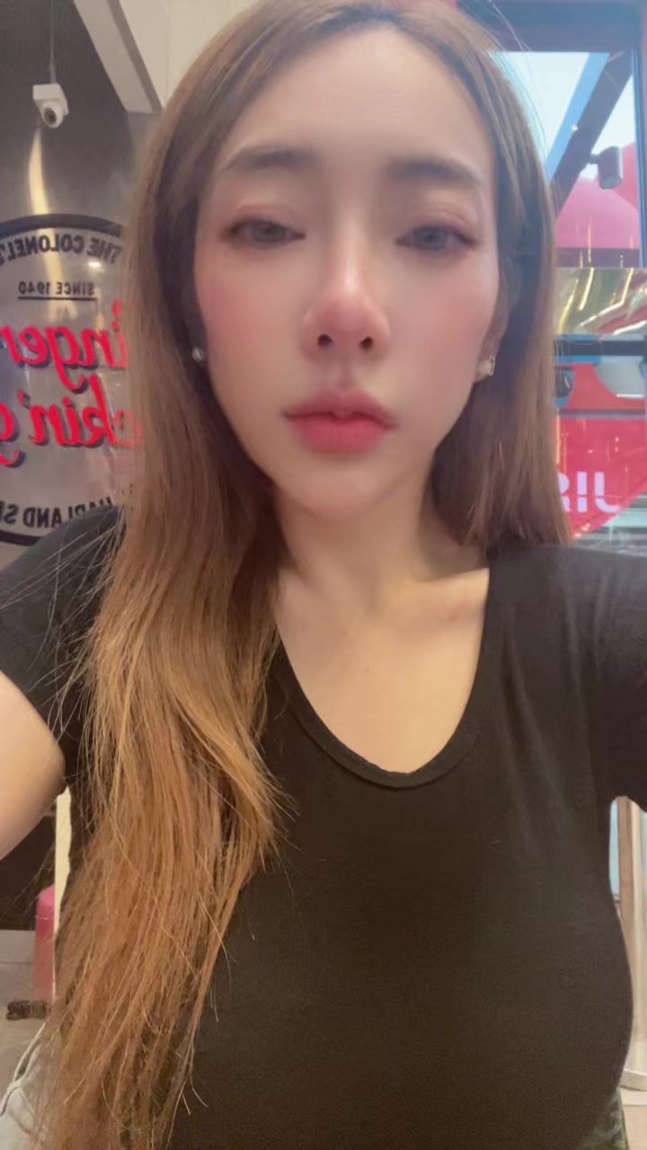 @lynlynn175