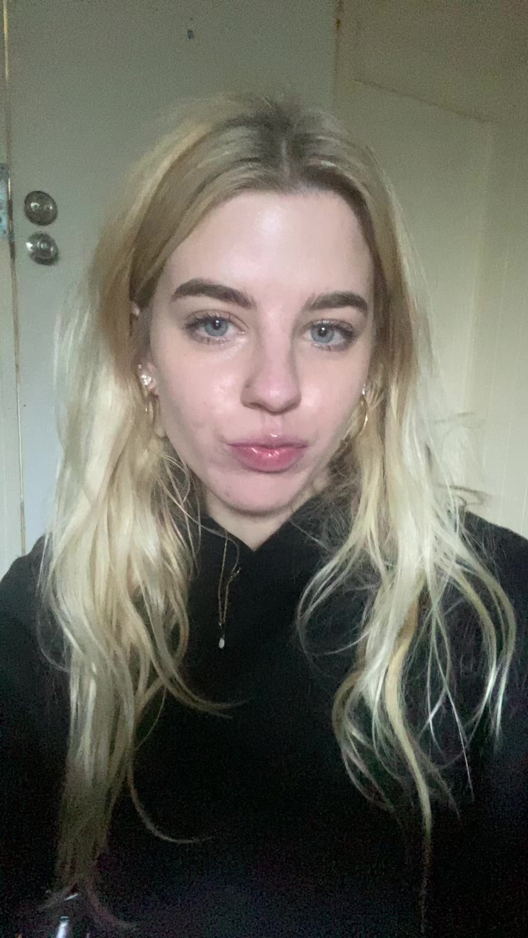@lizzizbizz