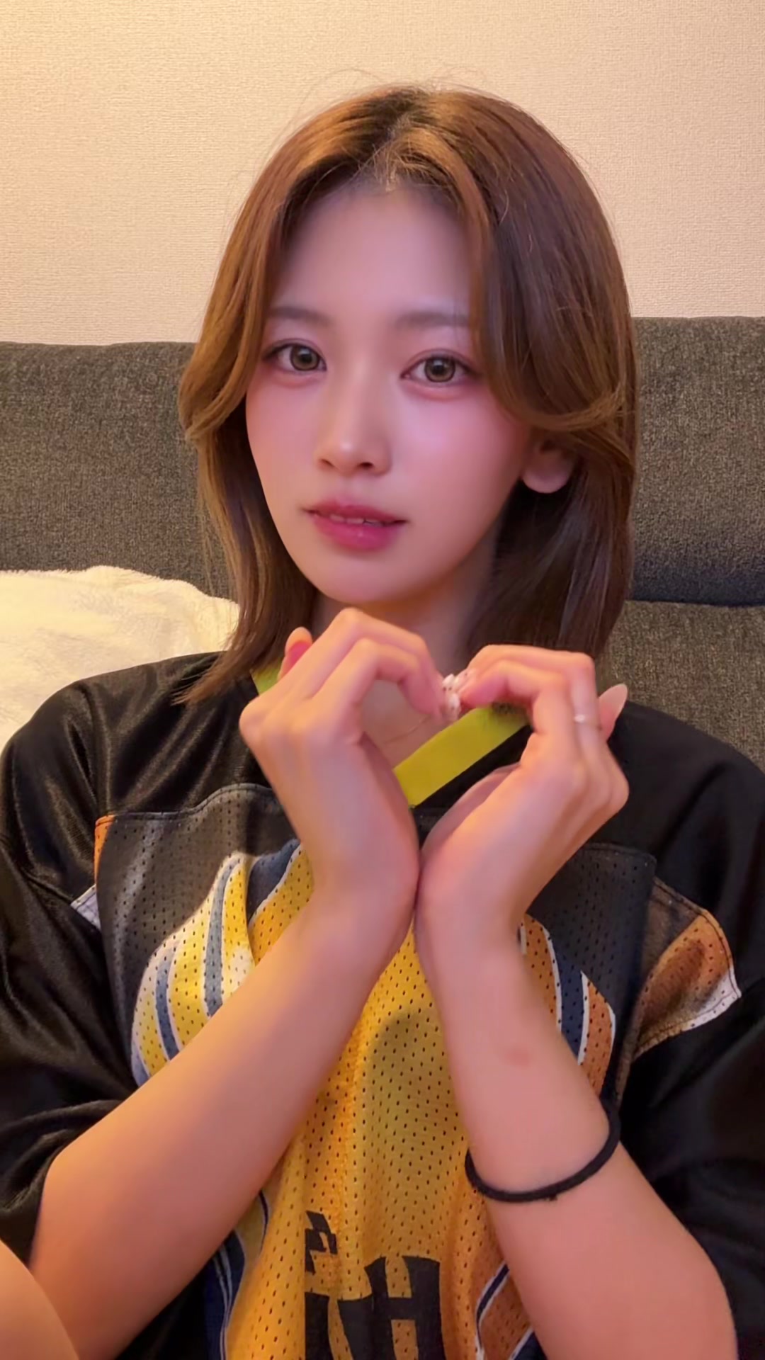 @アヤナ💡