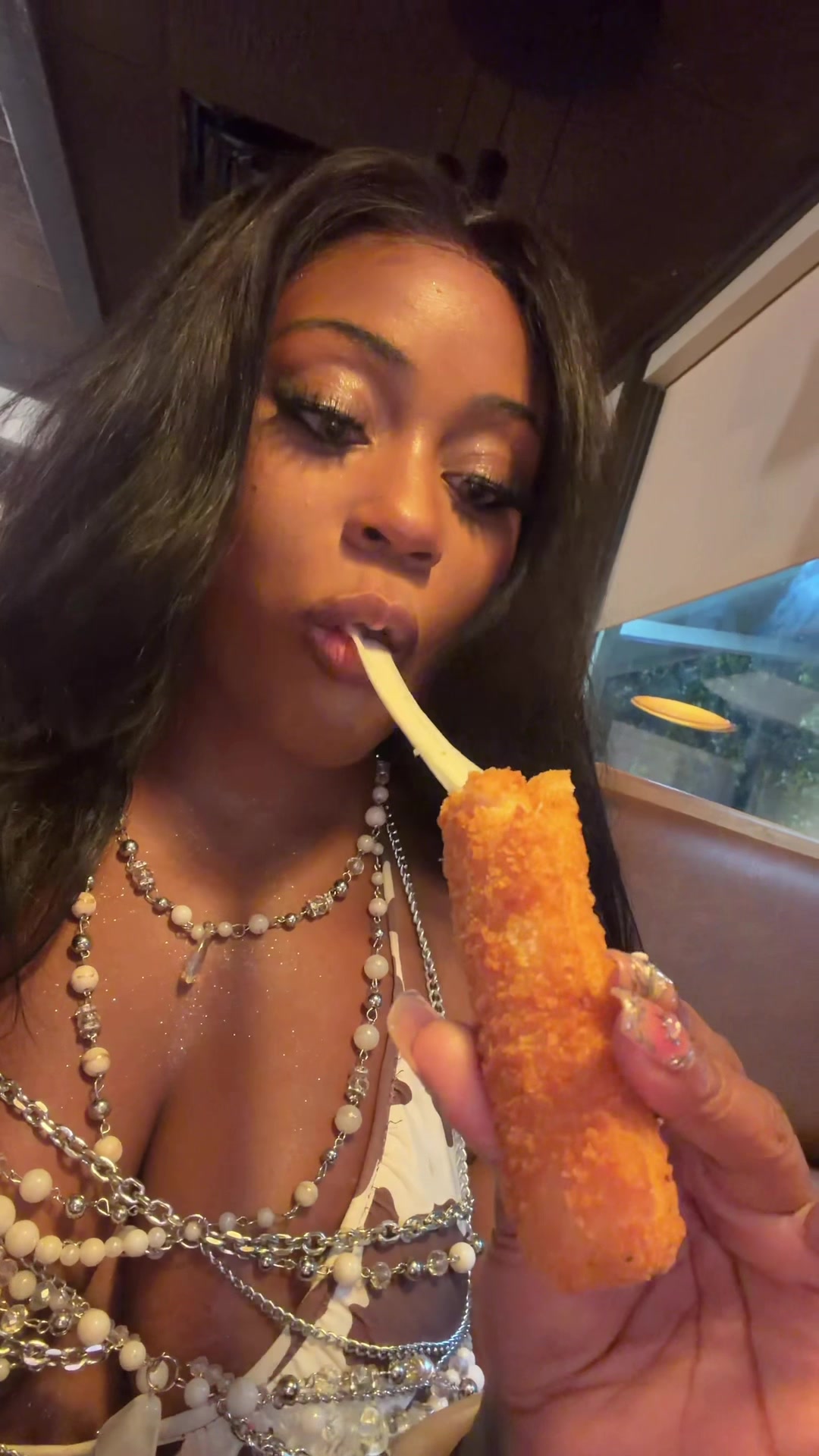 @Moni