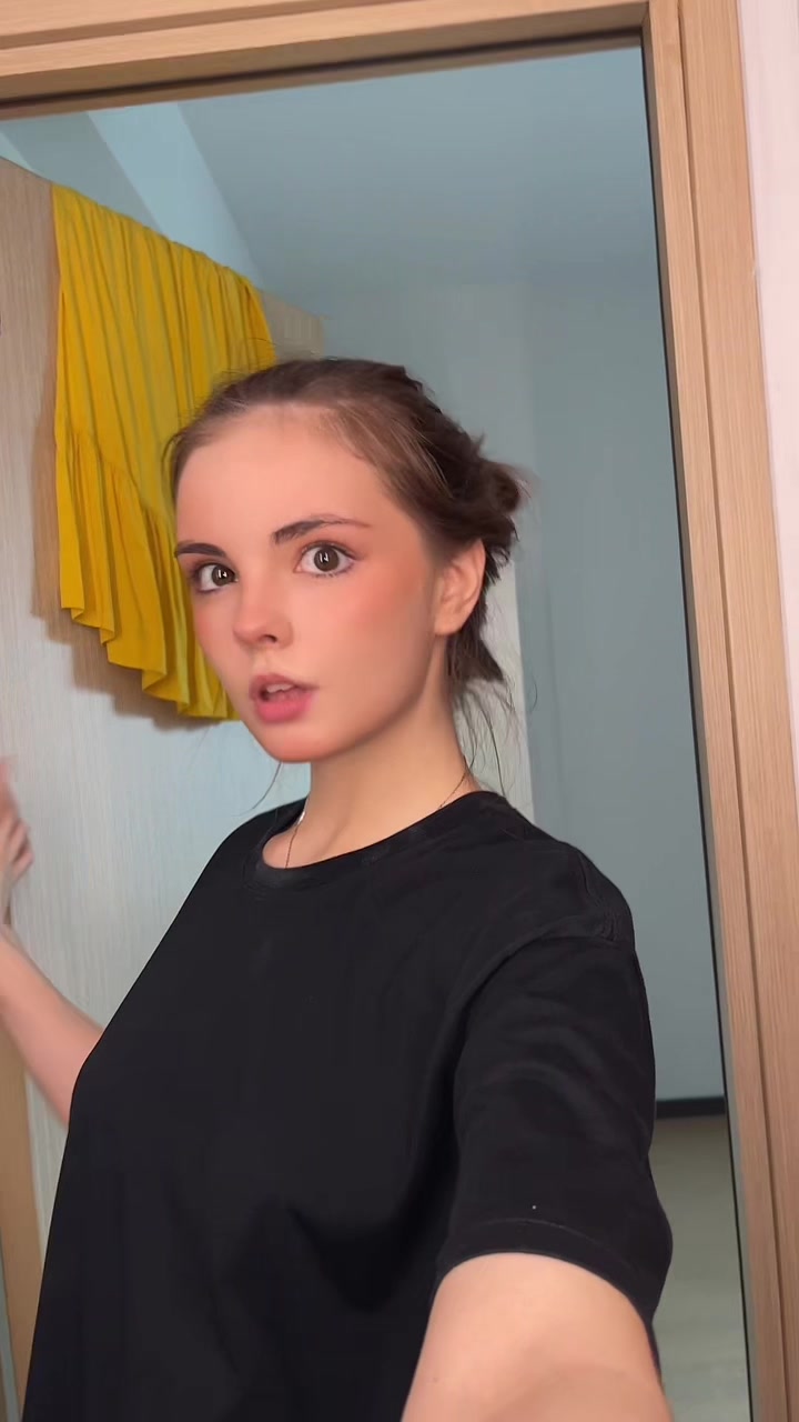 @🌺Sofia Larina🌺