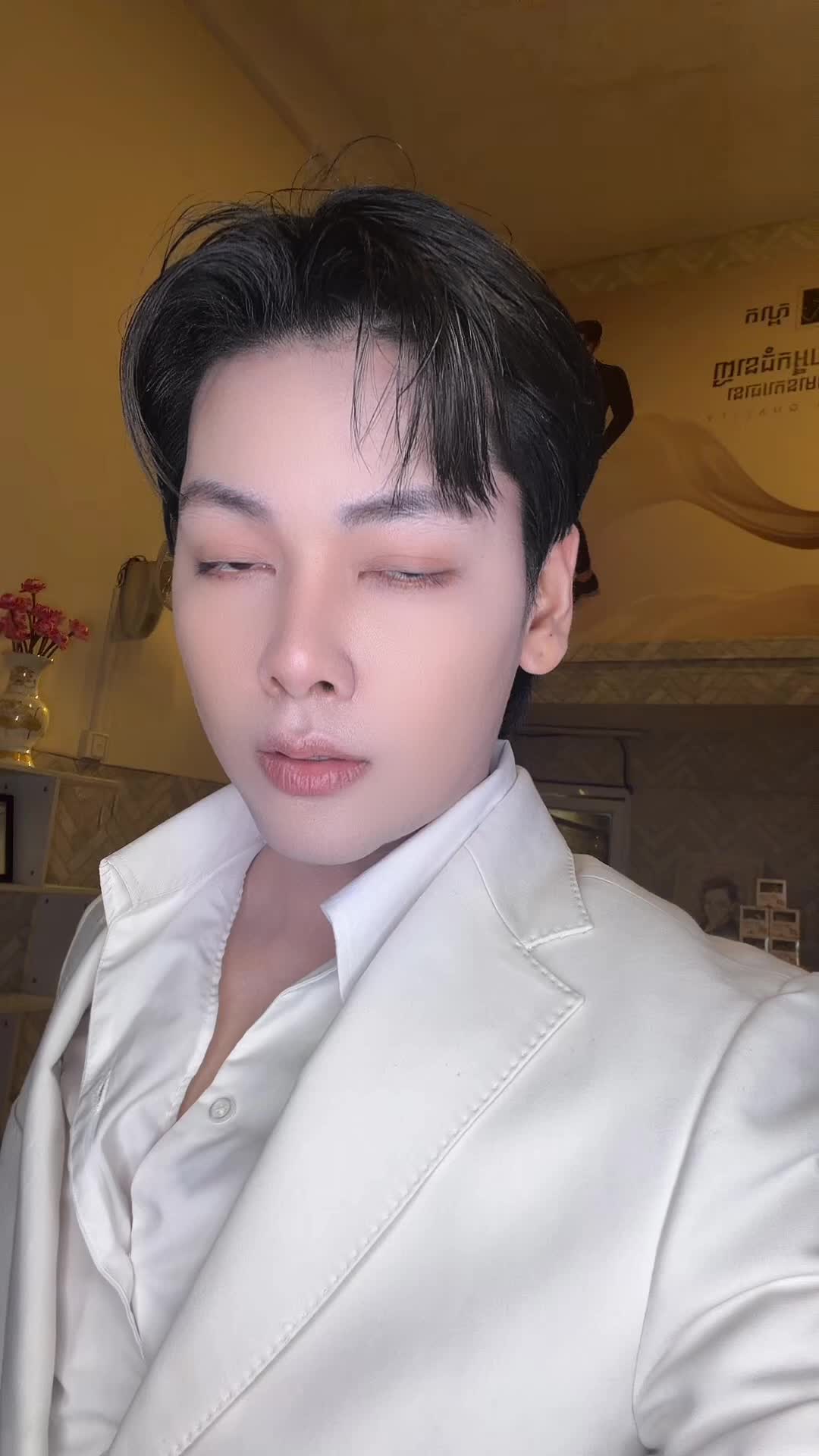 @ចន្ទ័ដារ៉ាយុទ្ធ អូនស្អាតRICHIE