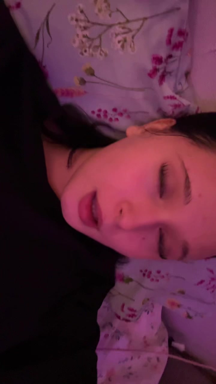 @чёрная