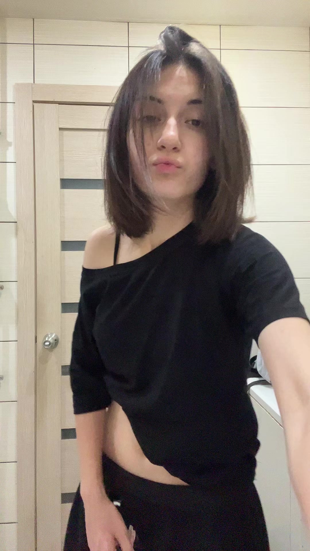 @Тгк:Rovealeks🐈⬛