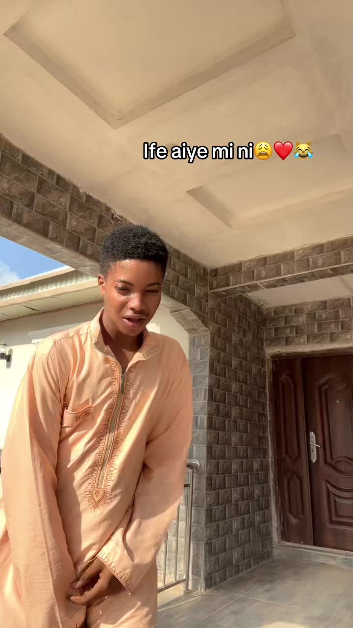 @UMAR💫✨