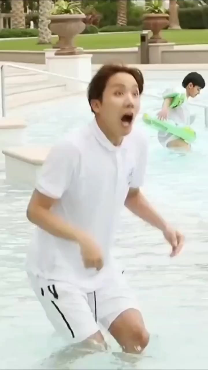 @š«§ź°Ņ į¶³įµįµā
ąæįµā·ā¦ā¦āāš