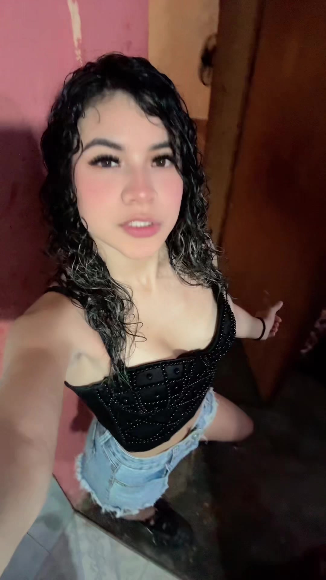 @👸🏻🖤!