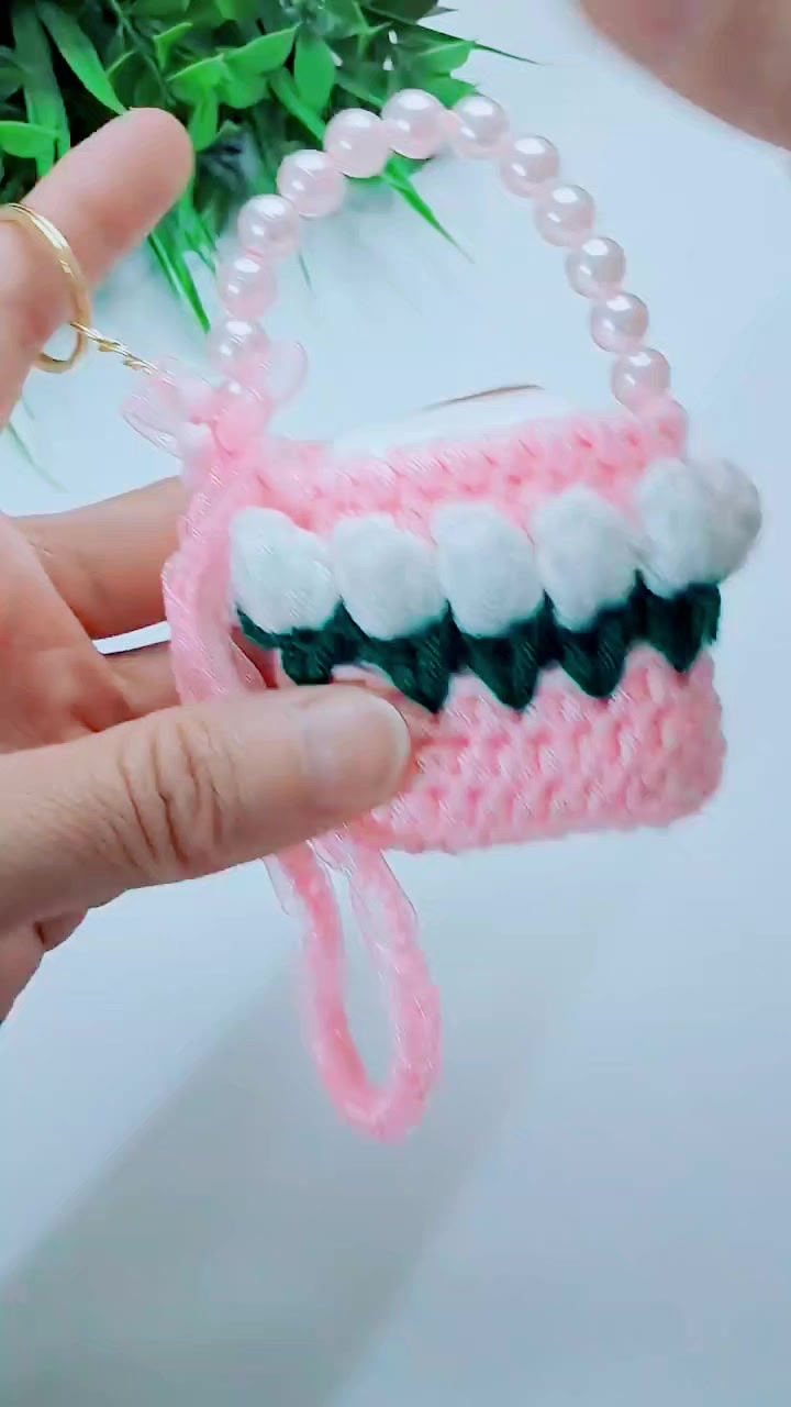 @Easy-Crochet-R