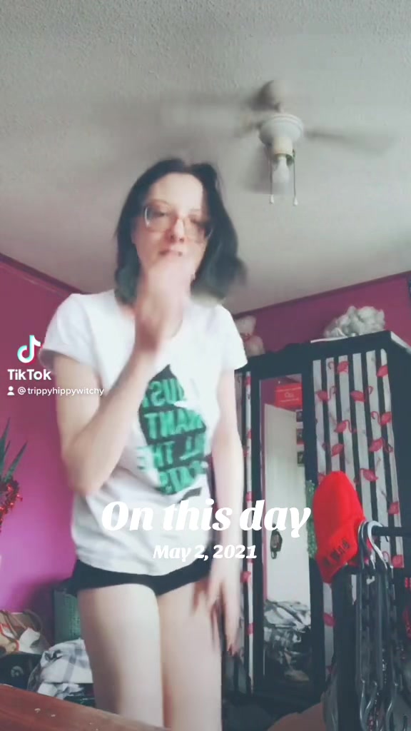 @Trippyhippywitchy