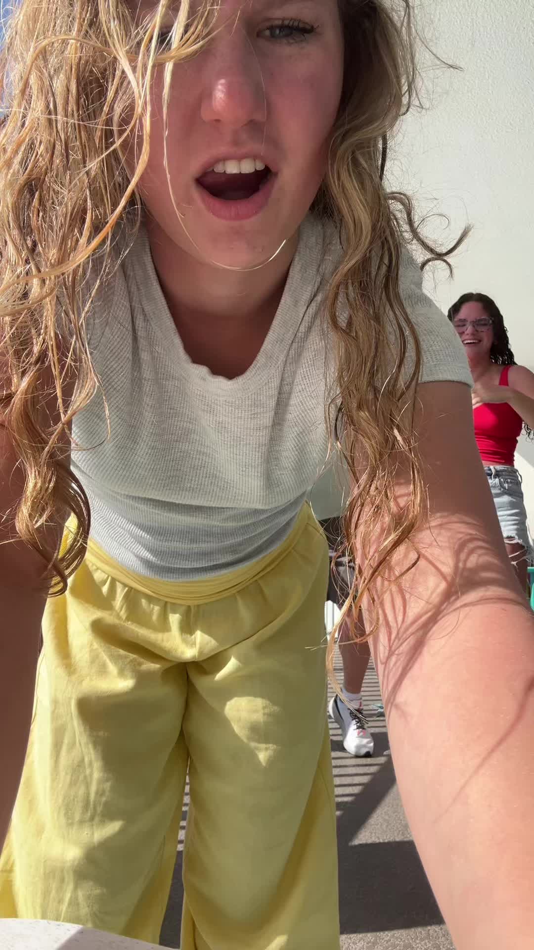 @notwhoyouthinkitis