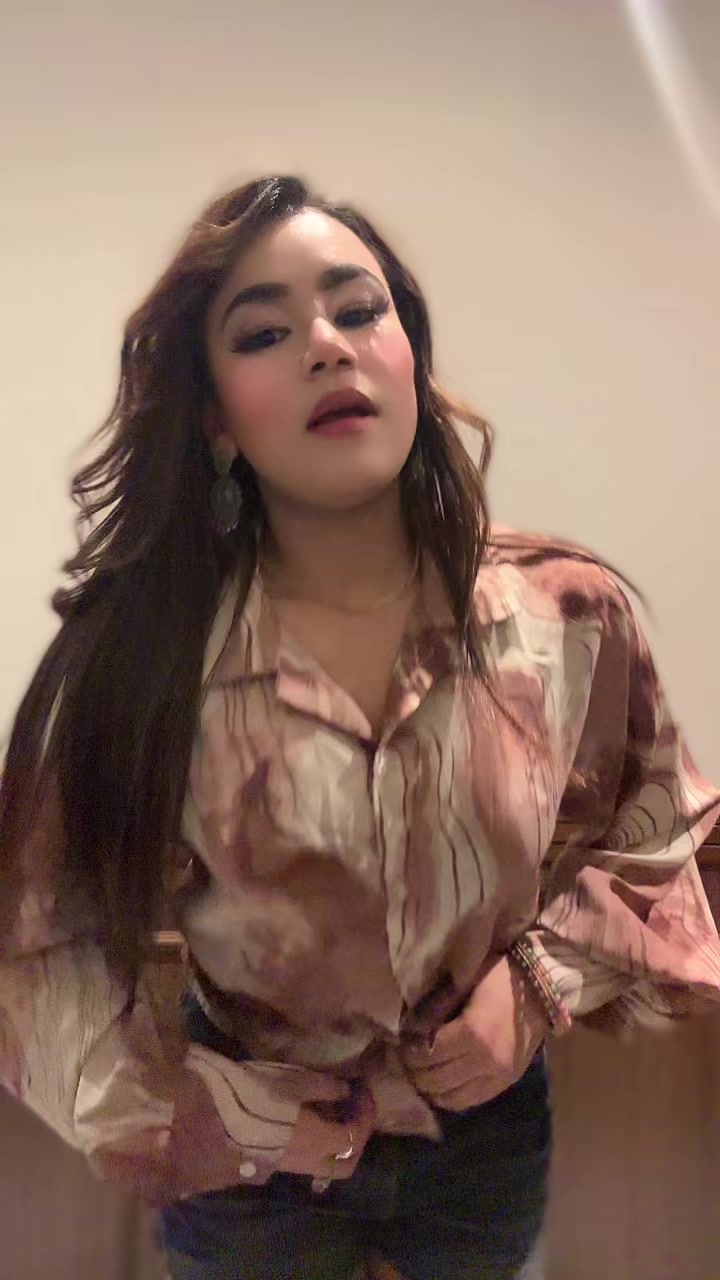 @असु