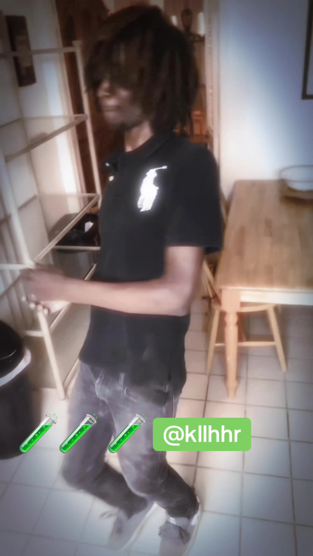 @shittylungz