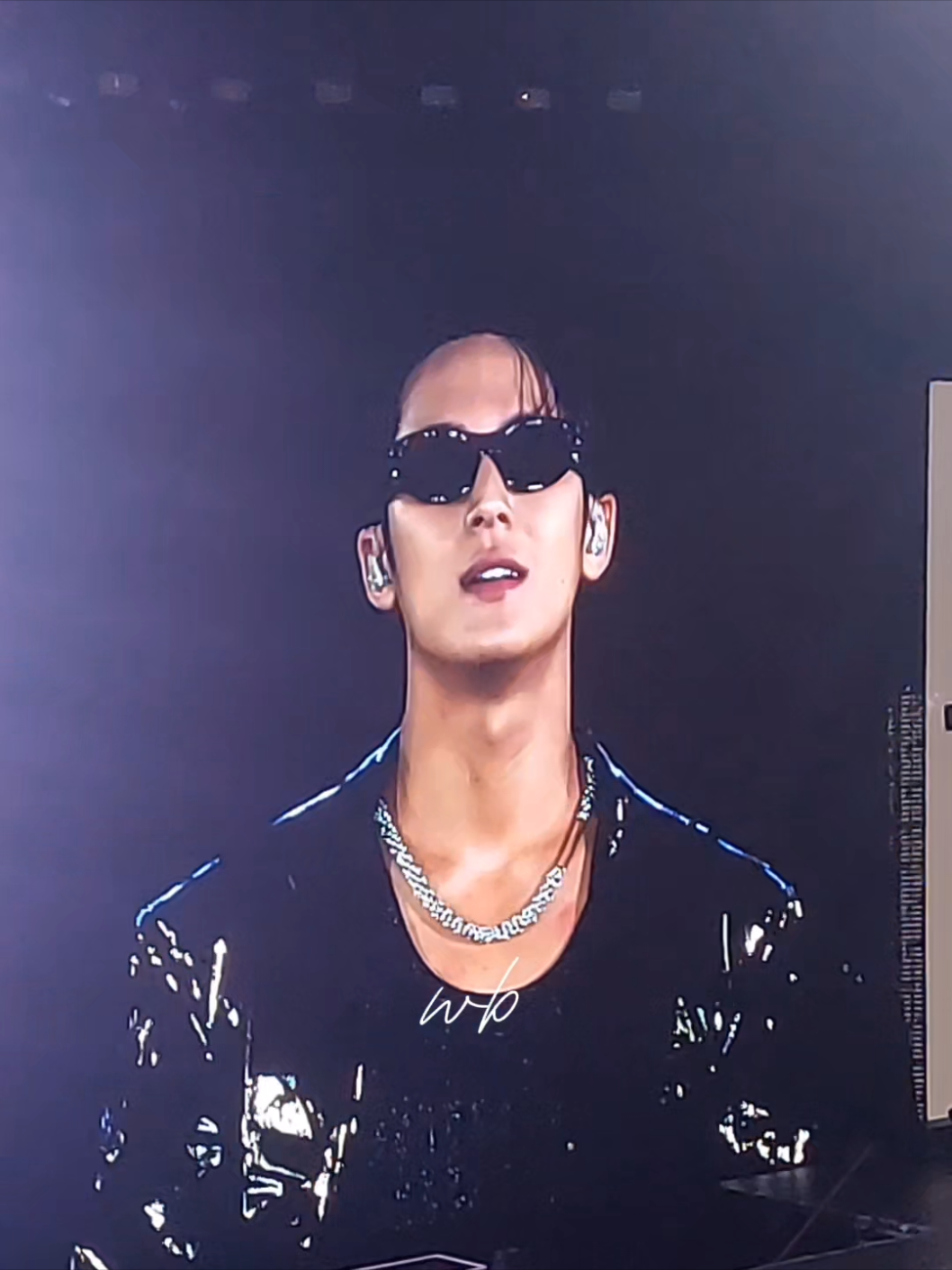 @미넌