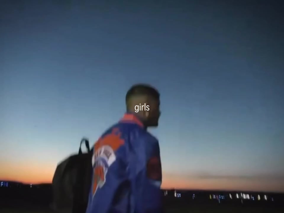 @flo  ꫂ᭪݁