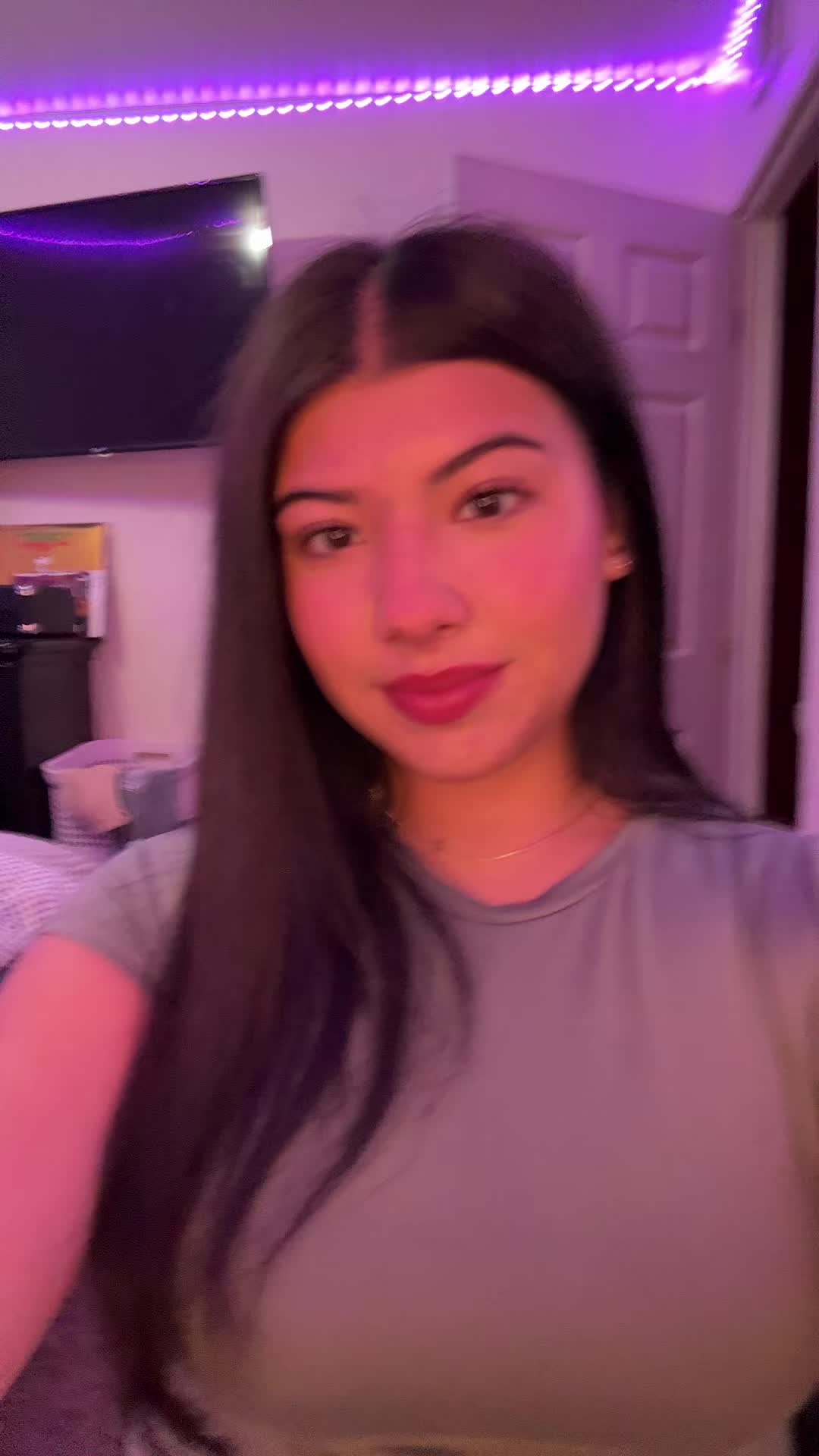 @nella