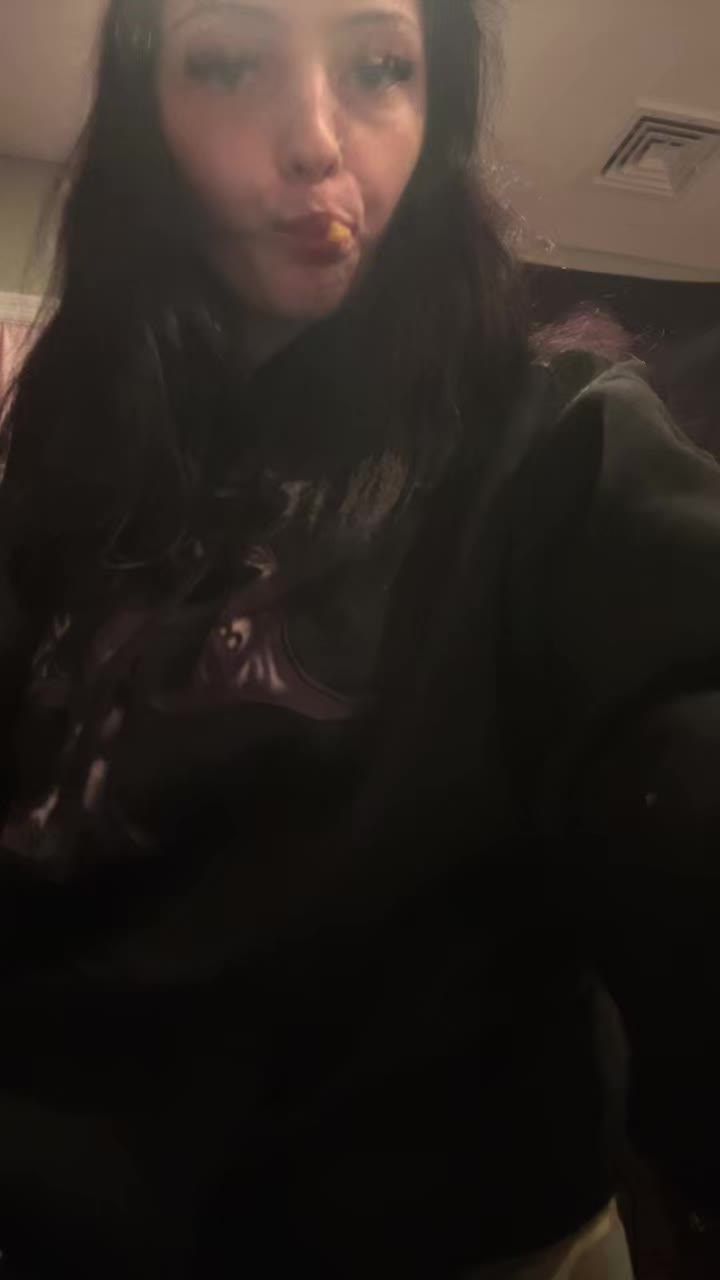 @a.g1rlnam3d_dr00l