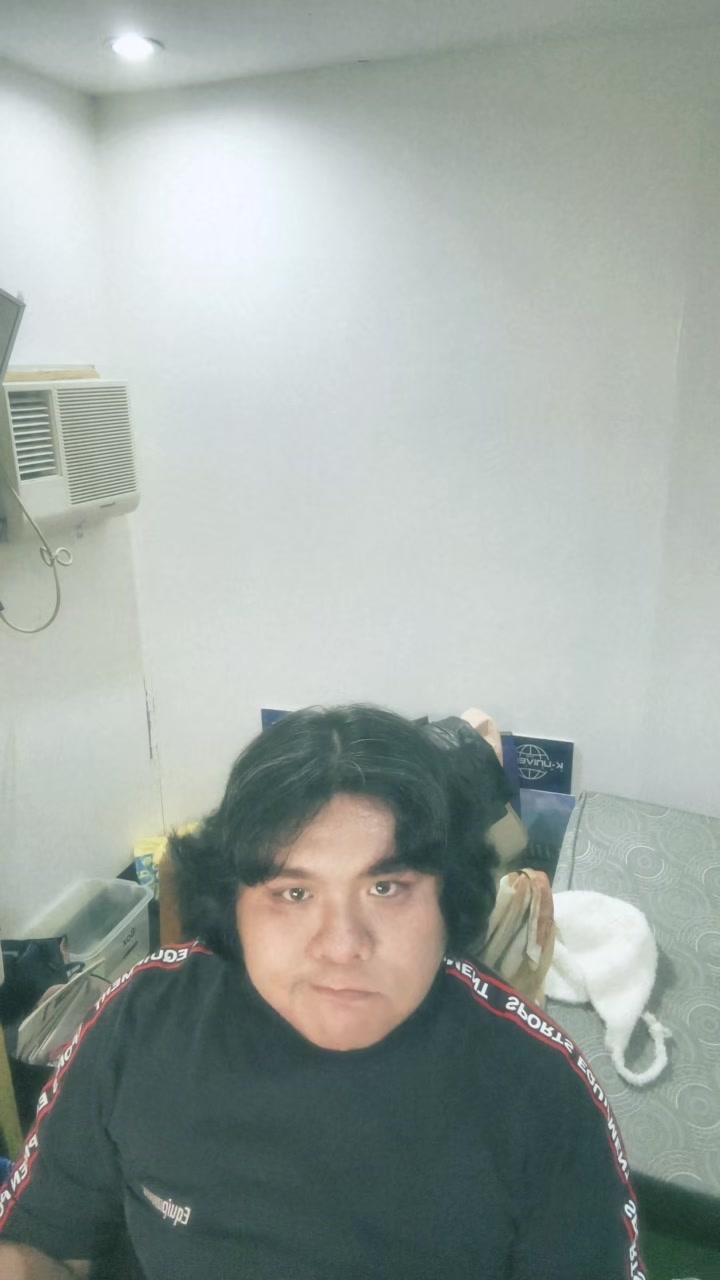 @Vicente ☾⋆⁺₊✩°。