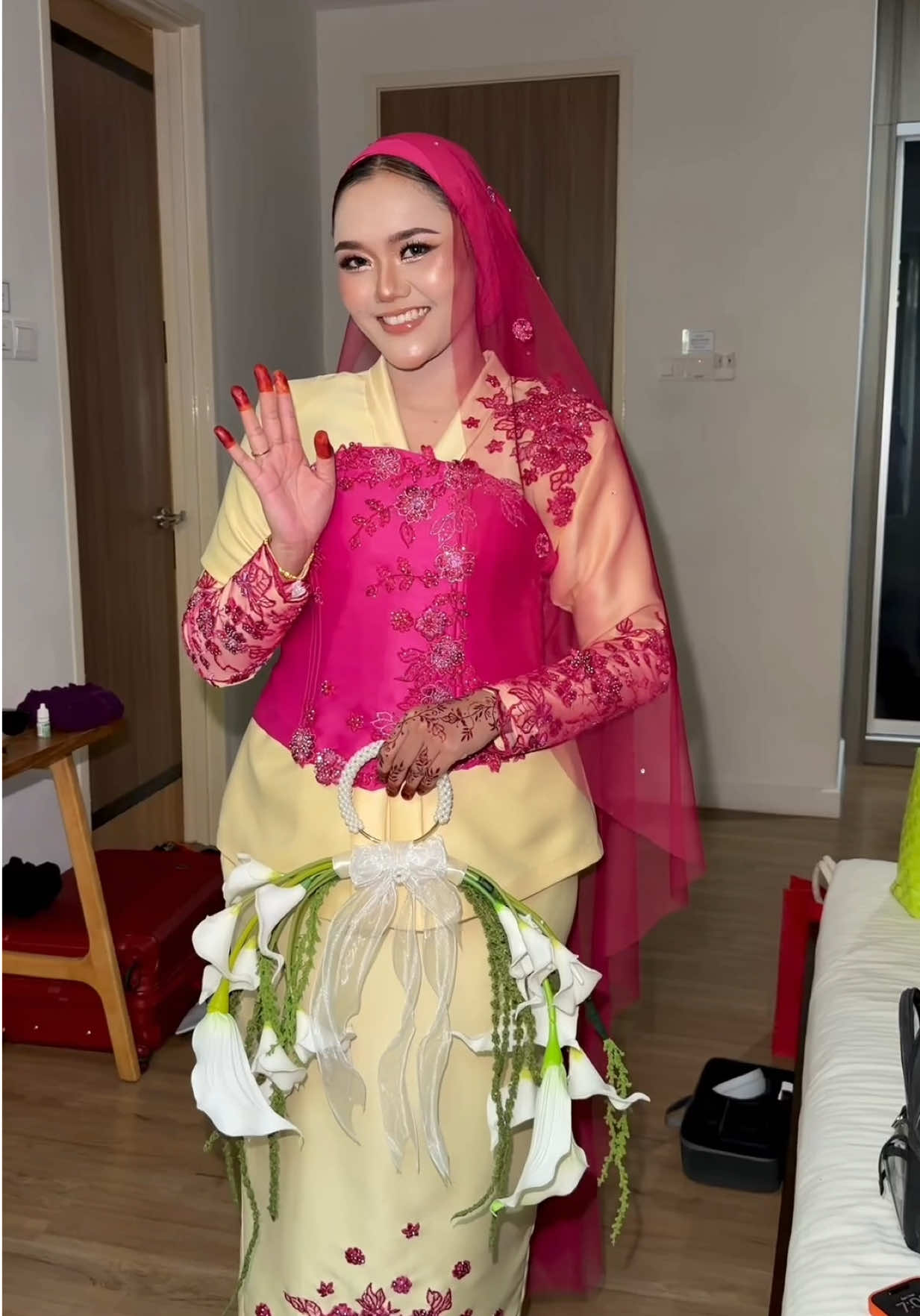 @Azzy_Syazlieyn