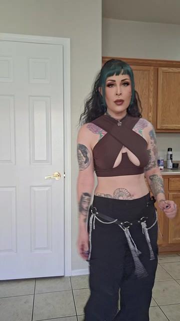 @niki_noxious