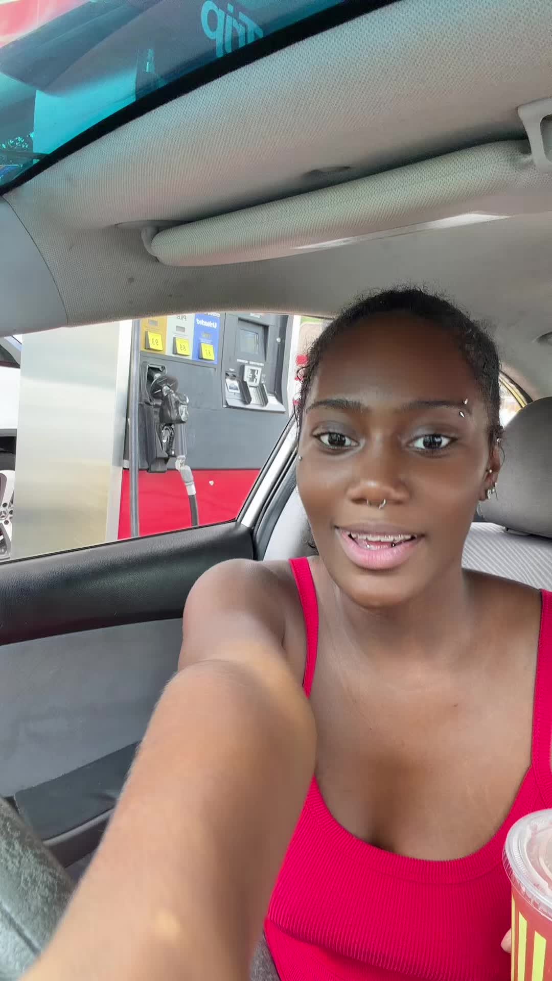 @Marriee