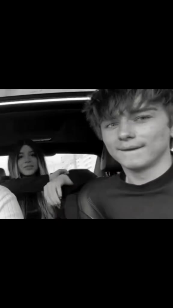 @𝐈𝐞𝐲𝐥𝐚𝐫𝐬