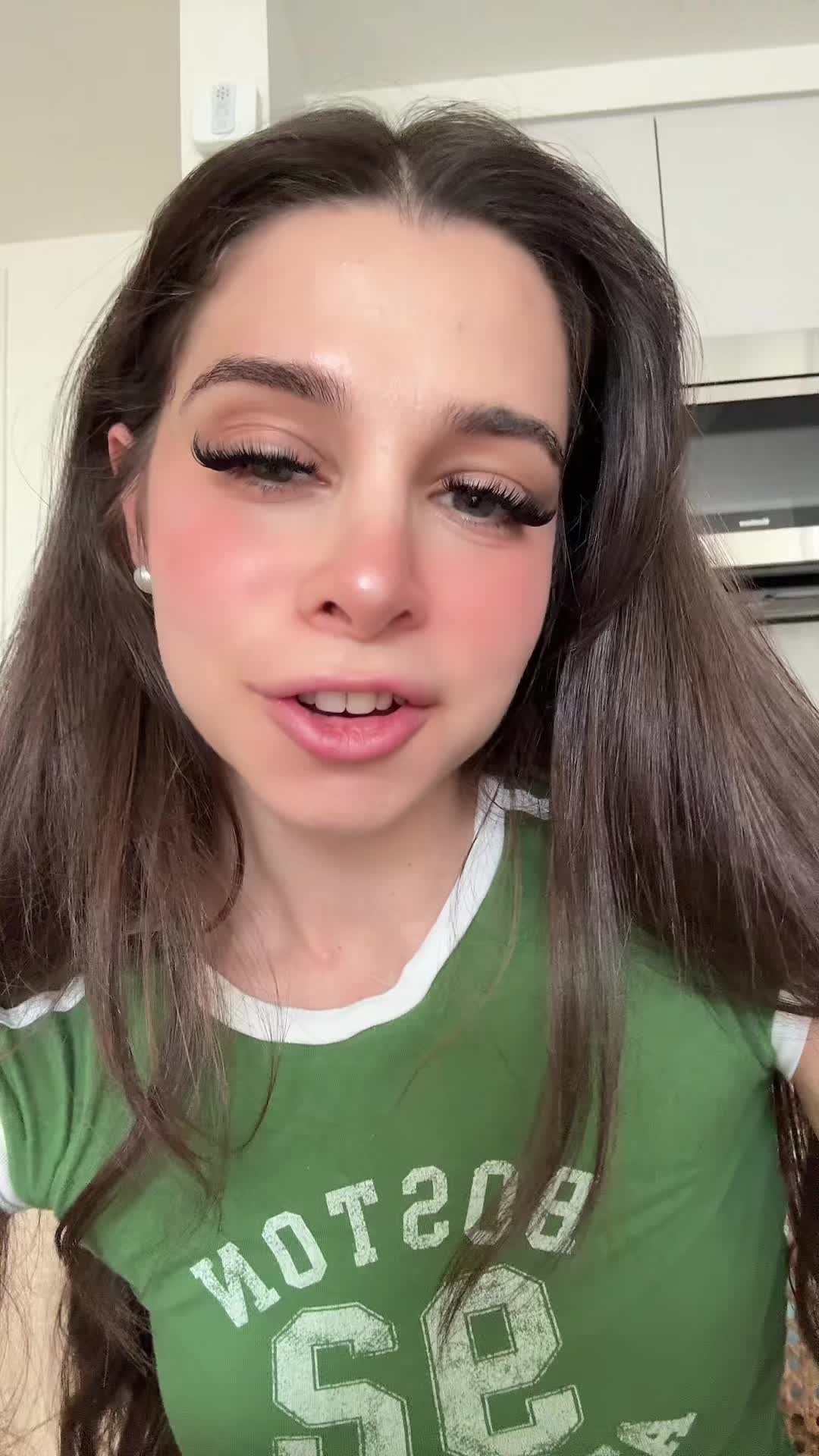 @hothighpriestess 🧿🤍