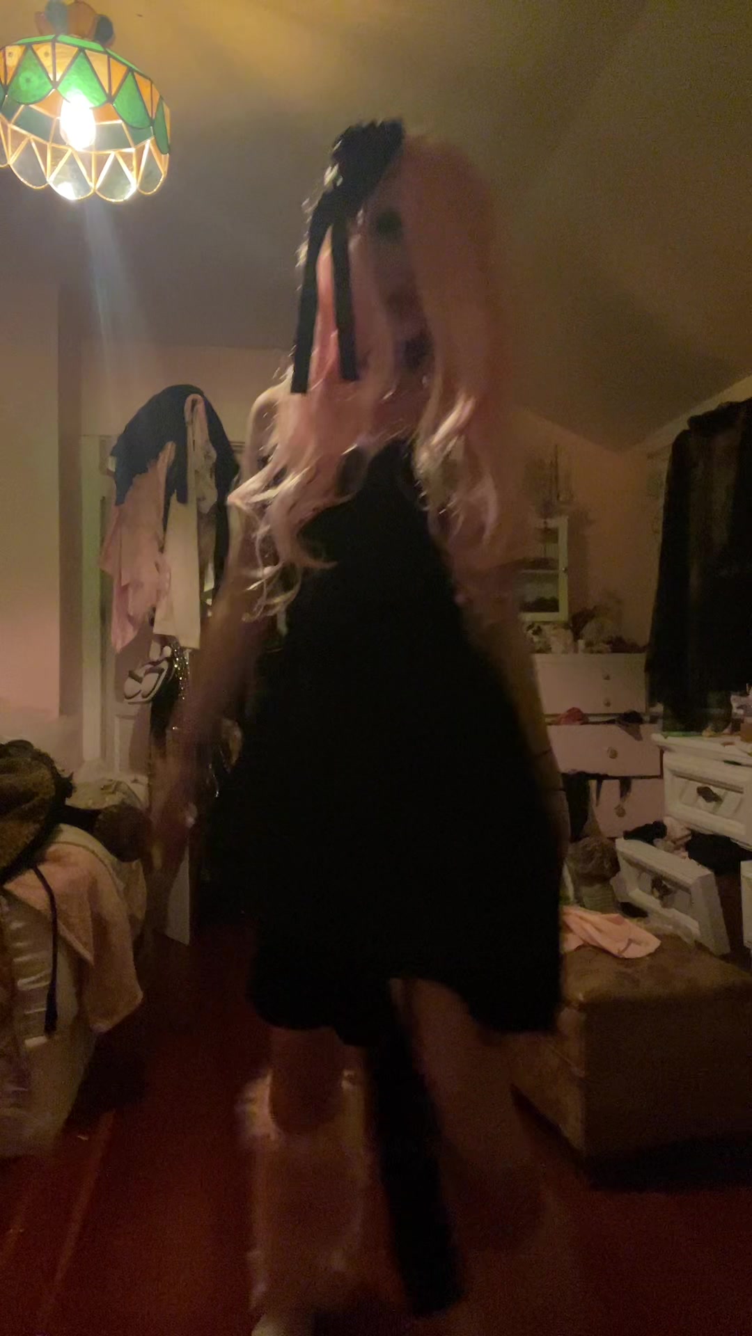 @Gothicloverdoll