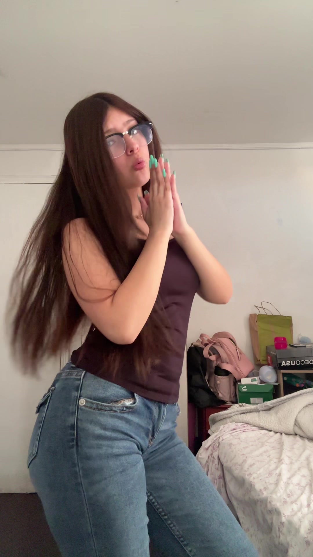 @Valentina