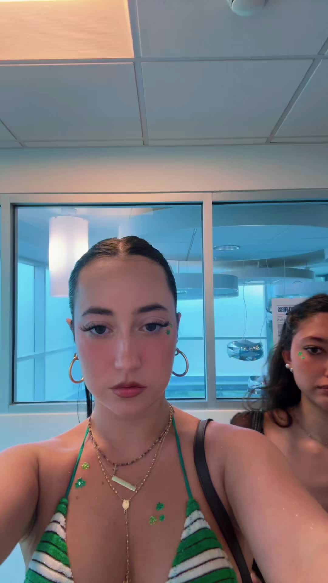 @iz